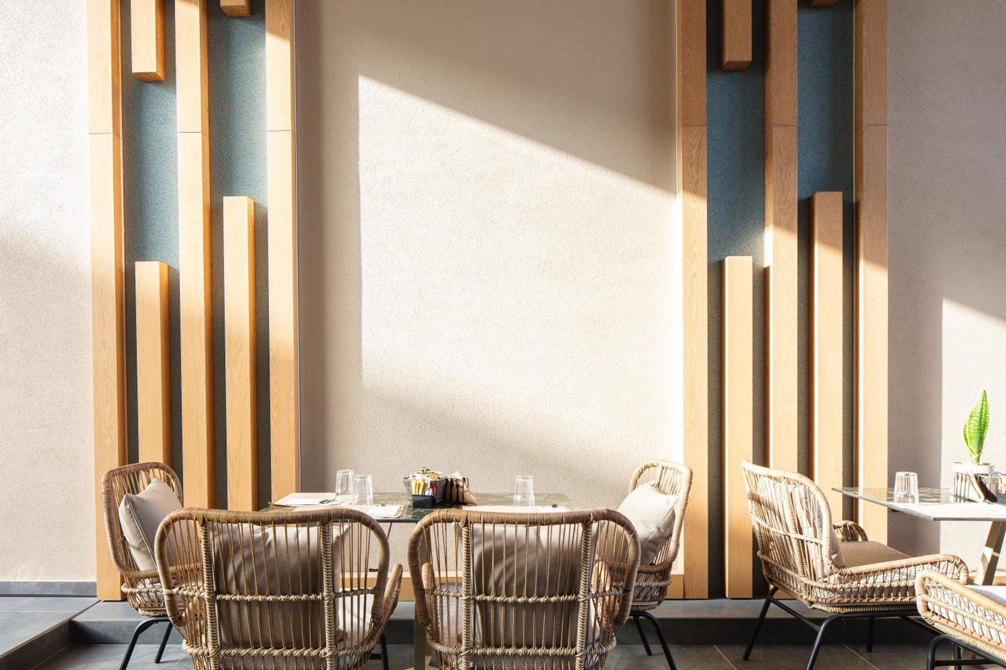Sapphire Horizon Suites Kíssamos Eksteriør billede
