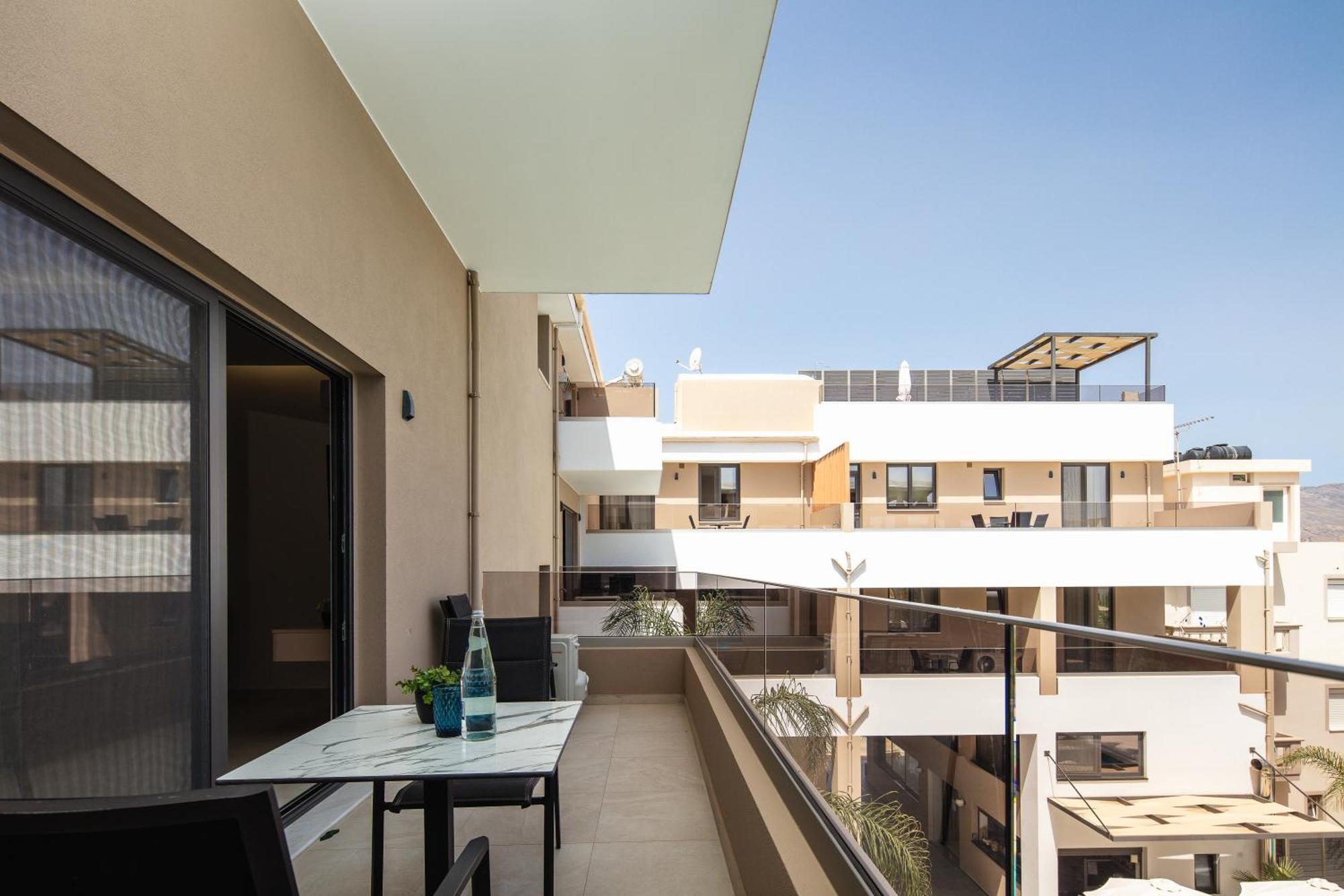 Sapphire Horizon Suites Kíssamos Eksteriør billede